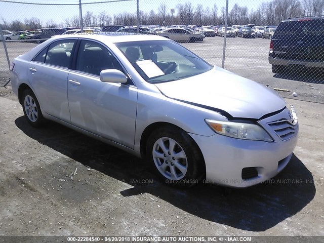 4T4BF3EKXAR052170 - 2010 TOYOTA CAMRY SE/LE/XLE ვერცხლისფერი ფოტო 1