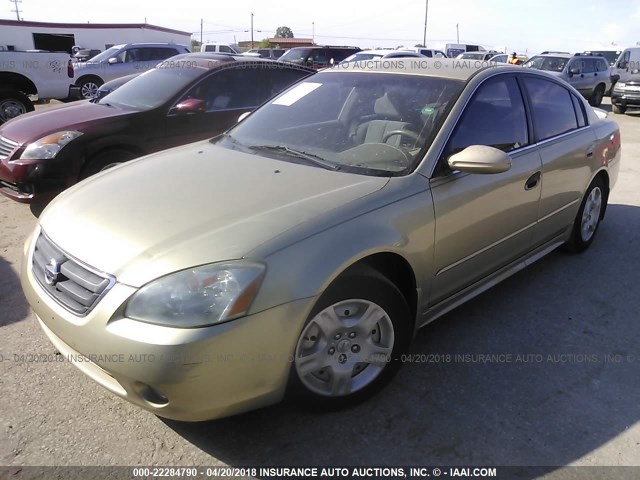 1N4AL11D12C249093 - 2002 NISSAN ALTIMA S/SL GOLD photo 2