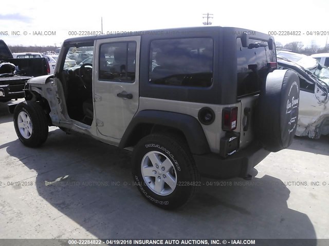 1C4BJWDG0JL837525 - 2018 JEEP WRANGLER UNLIMITE SPORT TAN photo 3