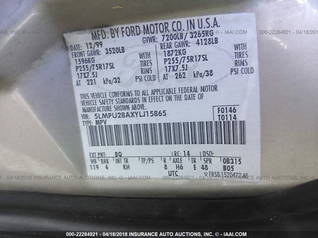 5LMPU28AXYLJ15865 - 2000 LINCOLN NAVIGATOR Champagne photo 9