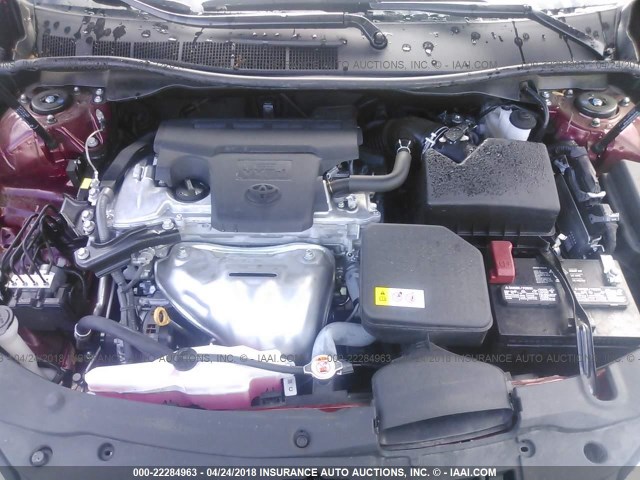 4T1BF1FK8HU752051 - 2017 TOYOTA CAMRY LE/XLE/SE/XSE RED photo 10