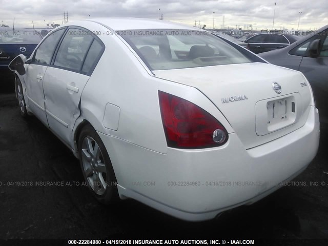 1N4BA41E95C871238 - 2005 NISSAN MAXIMA SE/SL WHITE photo 3