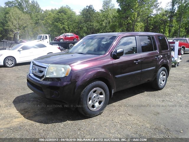 5FNYF38209B011765 - 2009 HONDA PILOT LX BURGUNDY photo 2