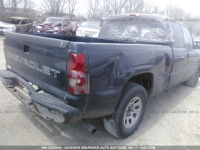 2GCEC19V951243271 - 2005 CHEVROLET SILVERADO C1500 Dark Blue photo 6