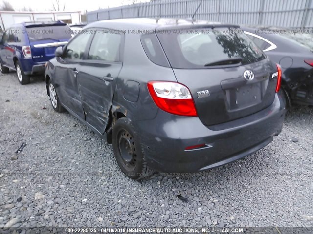 2T1KU40E79C144910 - 2009 TOYOTA COROLLA MATRIX  GRAY photo 3