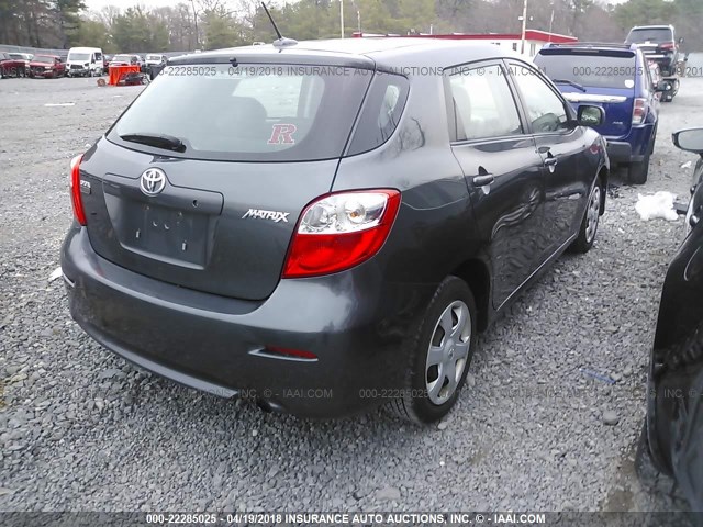 2T1KU40E79C144910 - 2009 TOYOTA COROLLA MATRIX  GRAY photo 4