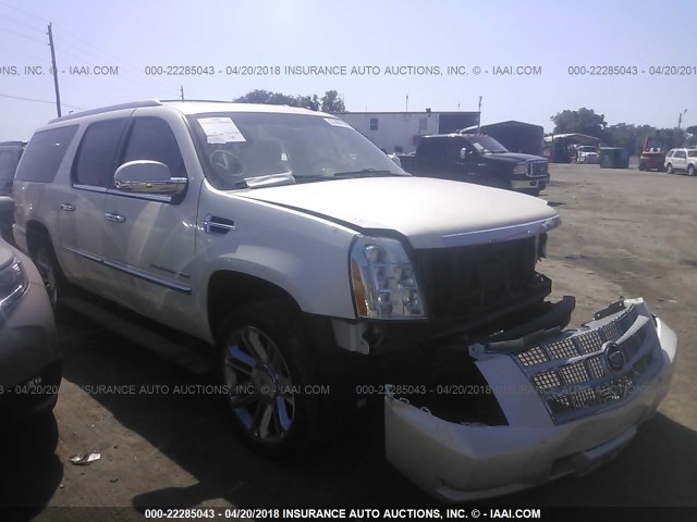 1GYS4KEF3DR113278 - 2013 CADILLAC ESCALADE ESV PLATINUM WHITE photo 1