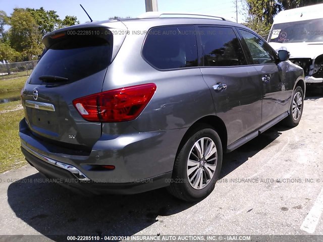 5N1DR2MN0HC655998 - 2017 NISSAN PATHFINDER S/SV/SL/PLATINUM 灰色 照片 4
