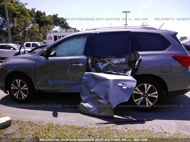 5N1DR2MN0HC655998 - 2017 NISSAN PATHFINDER S/SV/SL/PLATINUM GRAY photo 6