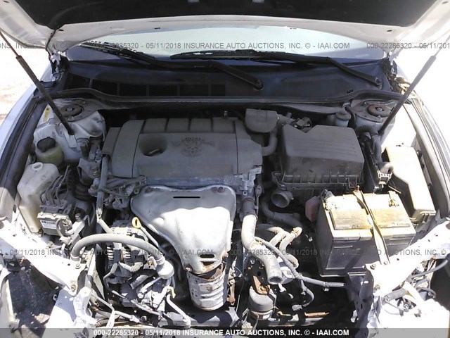 4T1BF3EK0AU579113 - 2010 TOYOTA CAMRY SE/LE/XLE თეთრი ფოტო 10