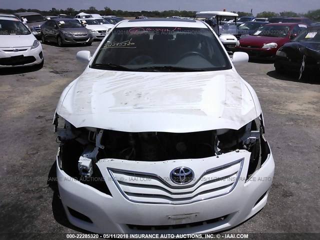 4T1BF3EK0AU579113 - 2010 TOYOTA CAMRY SE/LE/XLE თეთრი ფოტო 6