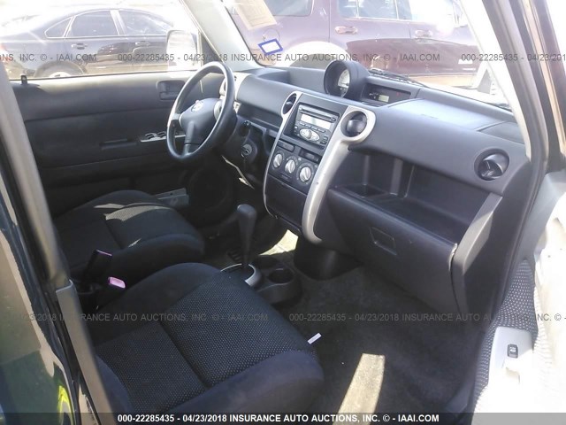 JTLKT324464048964 - 2006 TOYOTA SCION XB BLUE photo 5