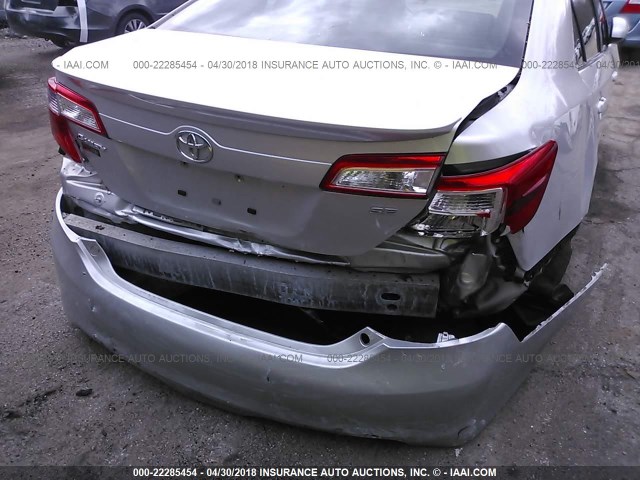 4T1BF1FK3EU368061 - 2014 TOYOTA CAMRY L/SE/LE/XLE 银色 照片 6