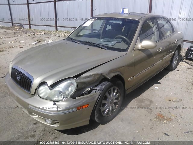 KMHWF35H42A631139 - 2002 HYUNDAI SONATA GLS/LX GOLD photo 2