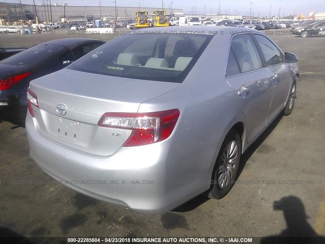 4T4BF1FK8CR172958 - 2012 TOYOTA CAMRY SE/LE/XLE SILVER photo 4