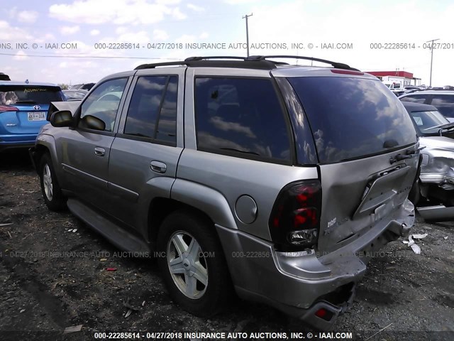 1GNDT13S322480349 - 2002 CHEVROLET TRAILBLAZER  TAN photo 3