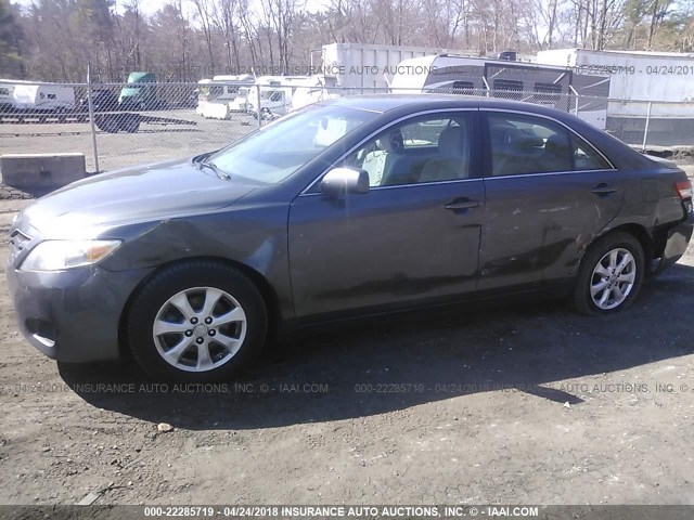 4T4BF3EK5BR101468 - 2011 TOYOTA CAMRY SE/LE/XLE GRAY photo 6