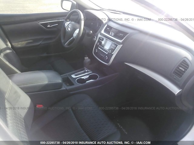 1N4AL3AP6GC211095 - 2016 NISSAN ALTIMA 2.5/S/SV/SL/SR 白色 照片 5