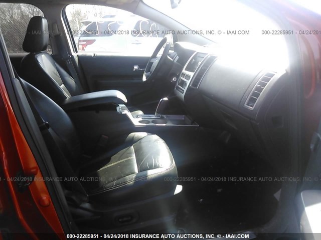 2FMDK39C28BA75234 - 2008 FORD EDGE LIMITED ORANGE photo 5