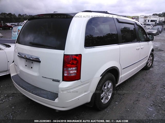 2A8HR54129R674302 - 2009 CHRYSLER TOWN & COUNTRY TOURING WHITE photo 4