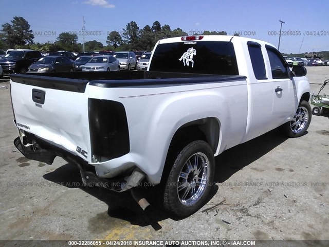 1GTR1TEX2BZ380243 - 2011 GMC SIERRA C1500 WHITE photo 4