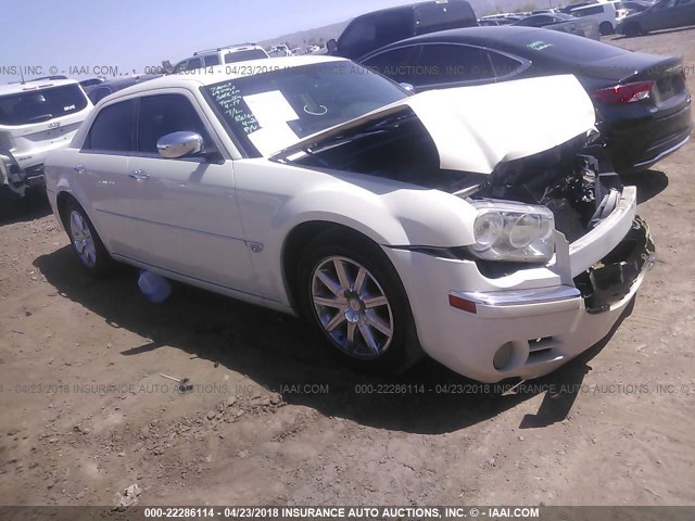 2C3KA63H06H515485 - 2006 CHRYSLER 300C WHITE photo 1