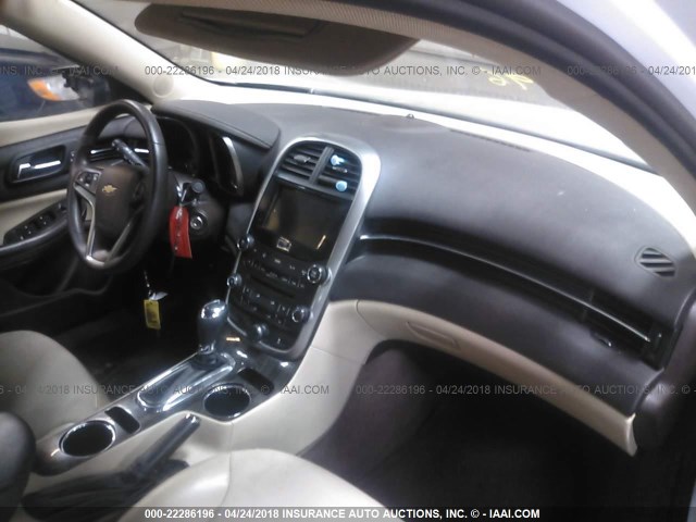 1G11C5SL6EF252056 - 2014 CHEVROLET MALIBU 1LT WHITE photo 5