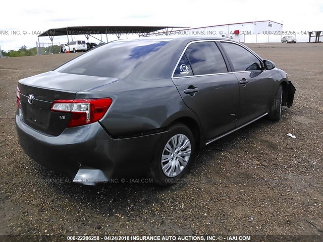 4T1BF1FK9CU197779 - 2012 TOYOTA CAMRY SE/LE/XLE ნაცრისფერი ფოტო 4