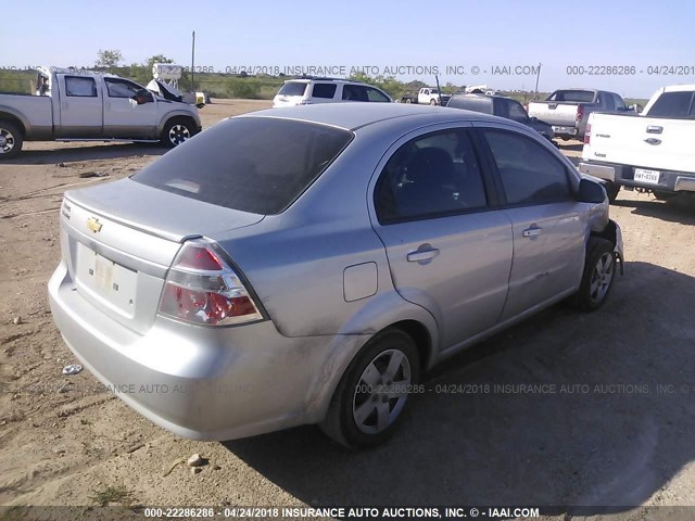 KL1TD5DE8BB139201 - 2011 CHEVROLET AVEO LS/LT SILVER photo 4