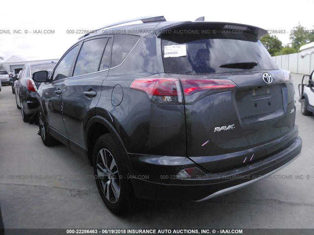 JTMWFREV0JJ728446 - 2018 TOYOTA RAV4 ADVENTURE/XLE ნაცრისფერი ფოტო 3