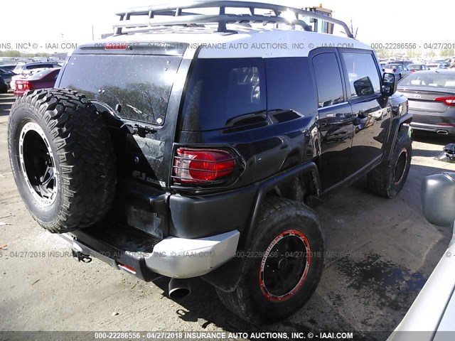 JTEBU11F670016960 - 2007 TOYOTA FJ CRUISER BLACK photo 4