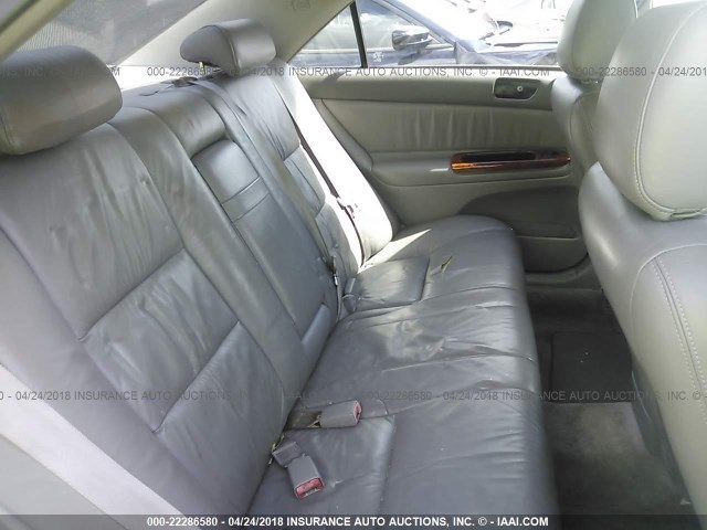 JTDBF30K120003860 - 2002 TOYOTA CAMRY LE/XLE/SE 银色 照片 8