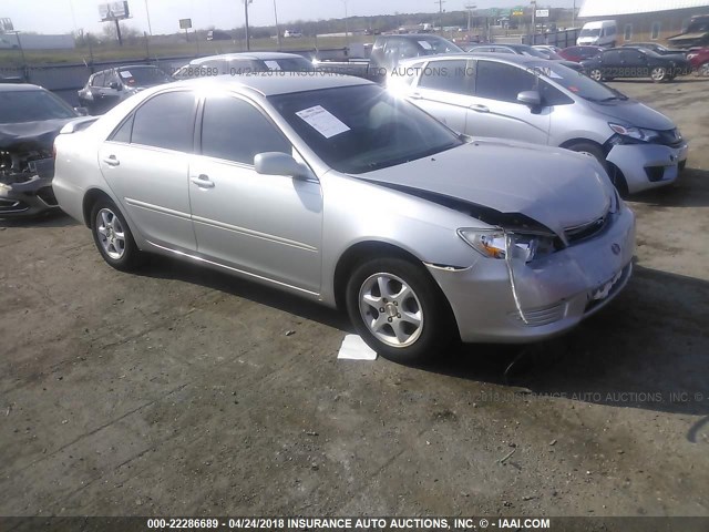 4T1BE32K95U970676 - 2005 TOYOTA CAMRY LE/XLE/SE SILVER photo 1