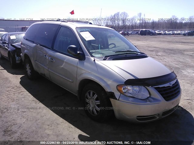 2C4GP54L35R524753 - 2005 CHRYSLER TOWN & COUNTRY TOURING GOLD photo 1