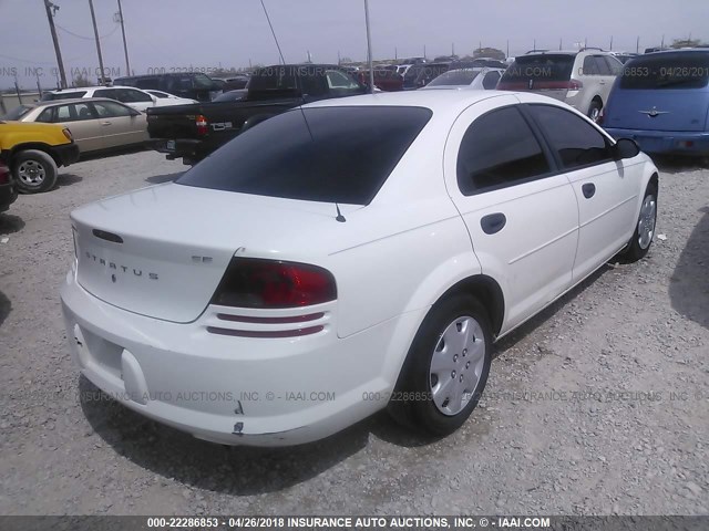 1B3EL36XX3N586637 - 2003 DODGE STRATUS SE WHITE photo 4