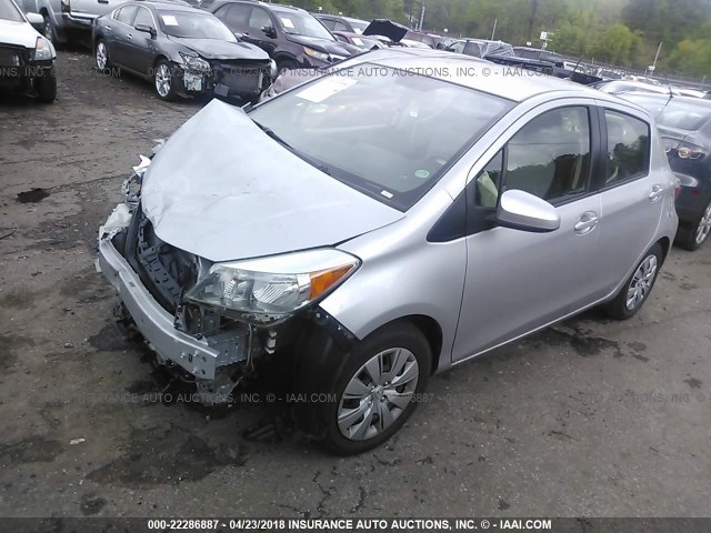 JTDKTUD39ED597984 - 2014 TOYOTA YARIS SILVER photo 2