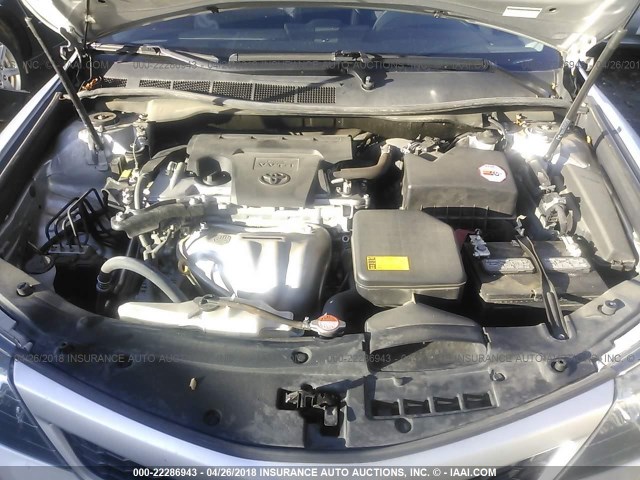 4T1BF1FK6DU708172 - 2013 TOYOTA CAMRY L/SE/LE/XLE ვერცხლისფერი ფოტო 10