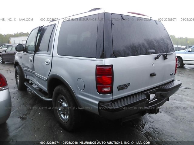 1FMPU16L5YLA44768 - 2000 FORD EXPEDITION XLT SILVER photo 3