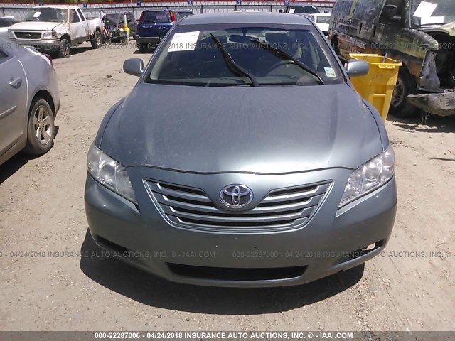 4T4BE46K69R080230 - 2009 TOYOTA CAMRY SE/LE/XLE Light Blue photo 6