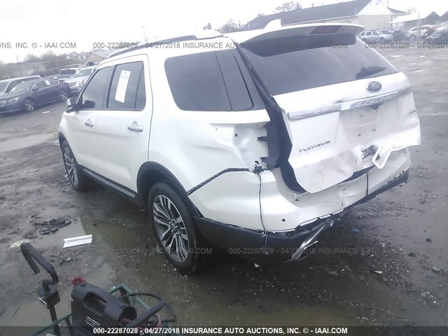 1FM5K8HT8HGD36779 - 2017 FORD EXPLORER PLATINUM WHITE photo 3