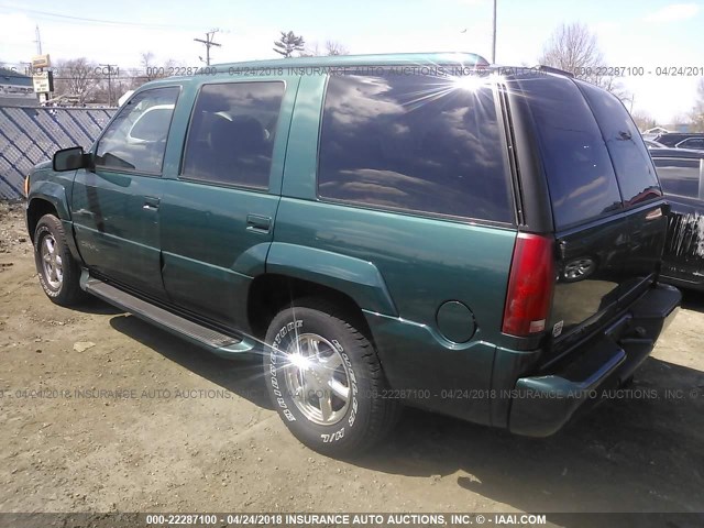 1GKEK13R2YR134617 - 2000 GMC YUKON DENALI GREEN photo 3