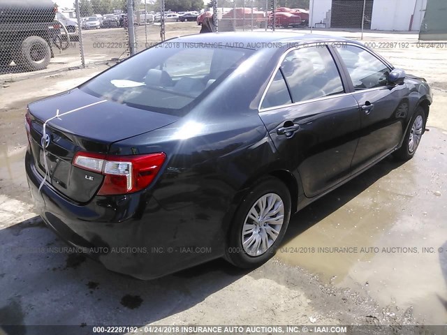 4T4BF1FK5DR279953 - 2013 TOYOTA CAMRY L/SE/LE/XLE 黑色 照片 4