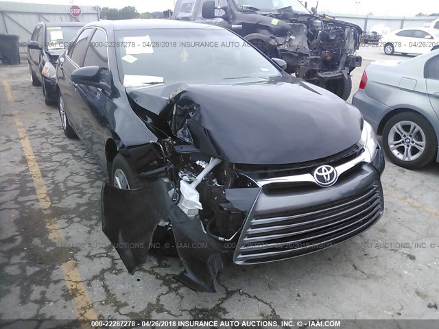 4T1BF1FK8HU335755 - 2017 TOYOTA CAMRY LE/XLE/SE/XSE BLACK photo 1