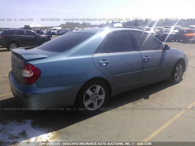 4T1BE30K93U679482 - 2003 TOYOTA CAMRY LE/XLE/SE BLUE photo 4