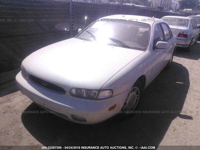 JNKAY21D1RM116080 - 1994 INFINITI J30 WHITE photo 2