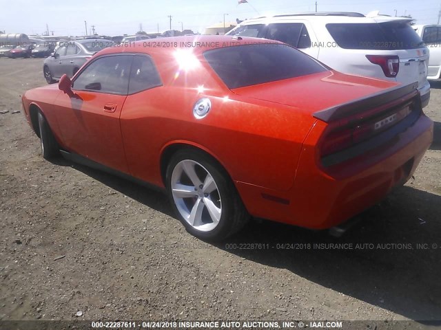 2B3LJ74W69H569804 - 2009 DODGE CHALLENGER SRT-8 ORANGE photo 3