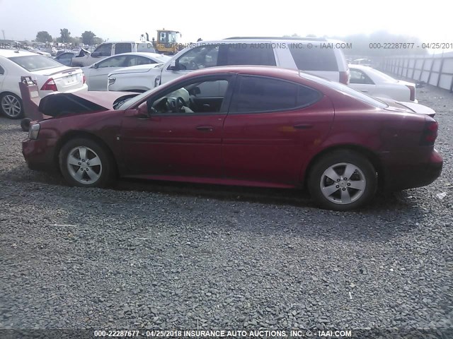 2G2WP552781149541 - 2008 PONTIAC GRAND PRIX RED photo 3