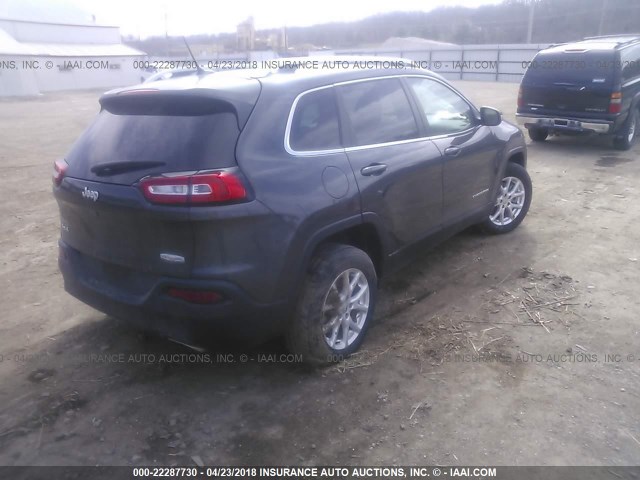 1C4PJMCS2HW588332 - 2017 JEEP CHEROKEE LATITUDE Szary zdjęcie 4