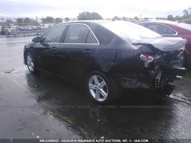 4T1BF1FK5DU649177 - 2013 TOYOTA CAMRY L/SE/LE/XLE 黑色 照片 3