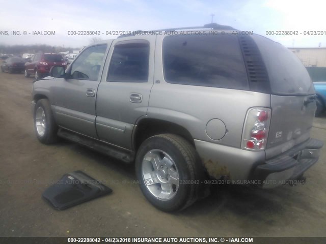 1GNEK13T41R149561 - 2001 CHEVROLET TAHOE K1500 GRAY photo 3